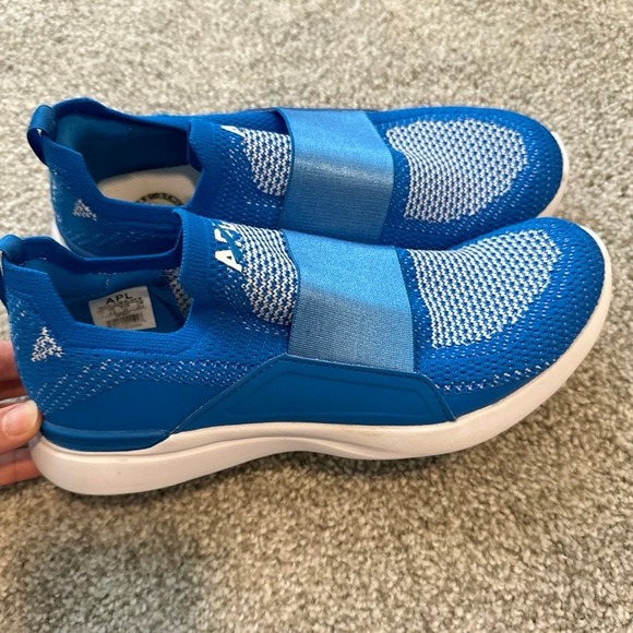 APL TechLoom Bliss Sneakers Slip On Blue White Comfort Lightweight Athletic - Picture 1 of 12
